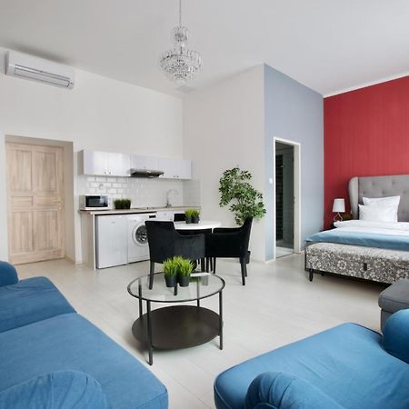 Premium Apartments By Hi5 - Astoria Square Budapeste Exterior foto