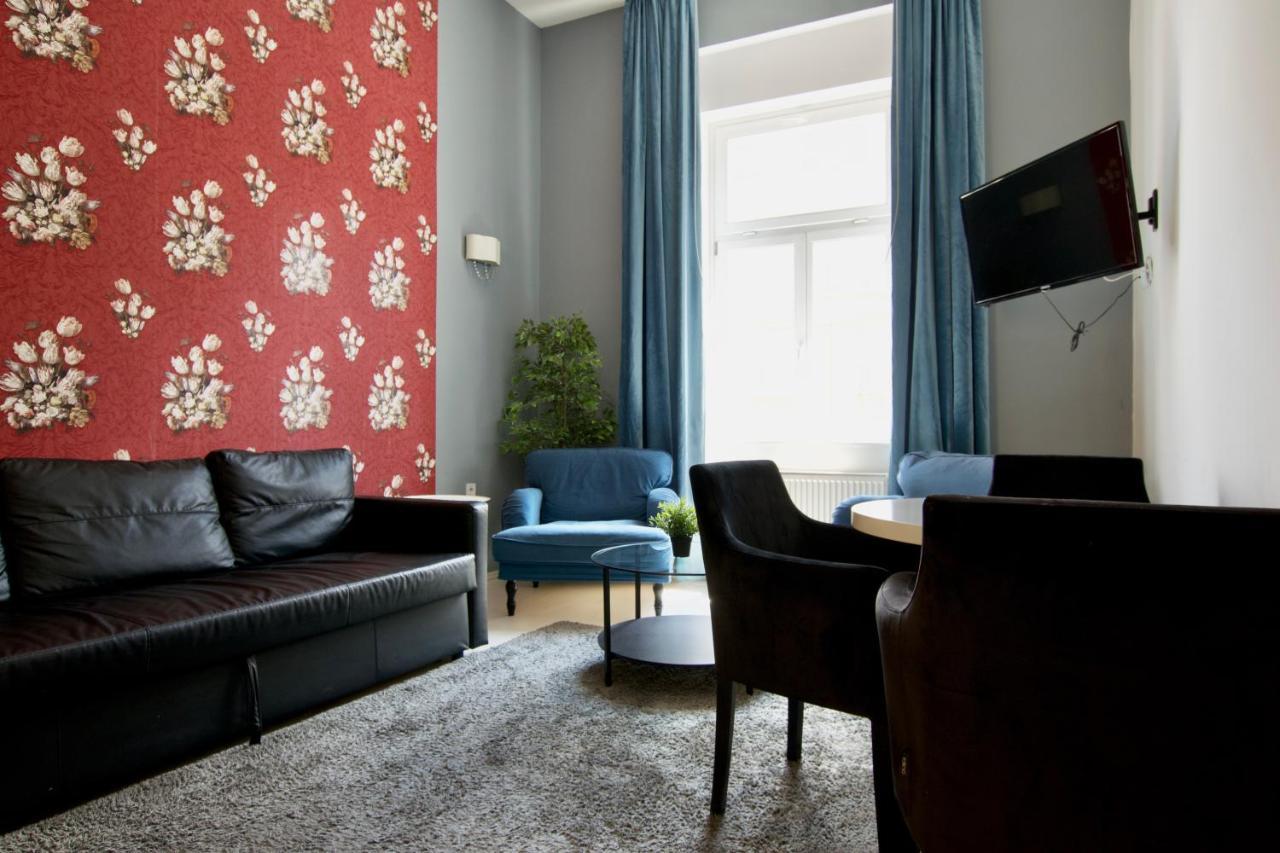 Premium Apartments By Hi5 - Astoria Square Budapeste Exterior foto