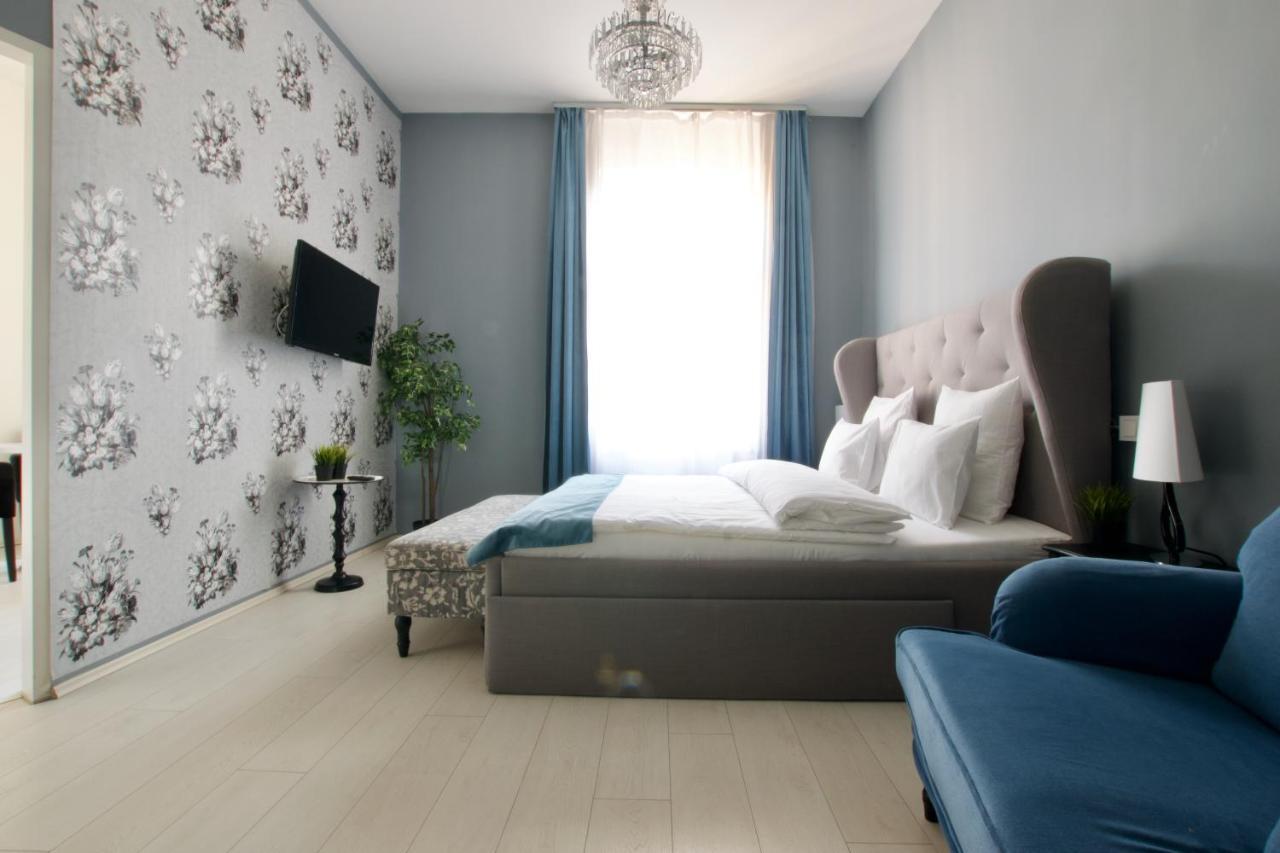 Premium Apartments By Hi5 - Astoria Square Budapeste Exterior foto