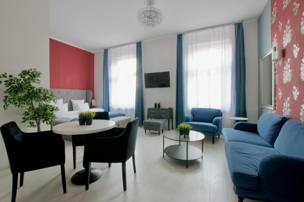 Premium Apartments By Hi5 - Astoria Square Budapeste Exterior foto